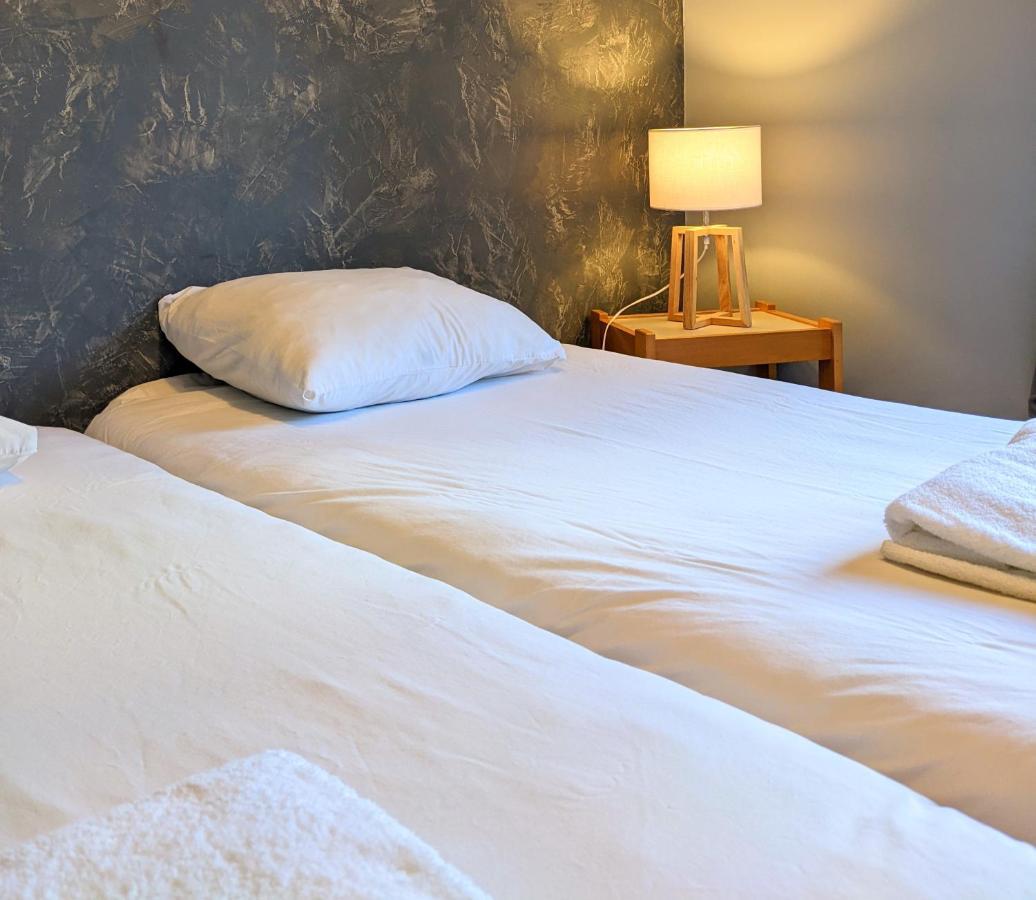 Auberge Des Remparts Peronne  Ngoại thất bức ảnh