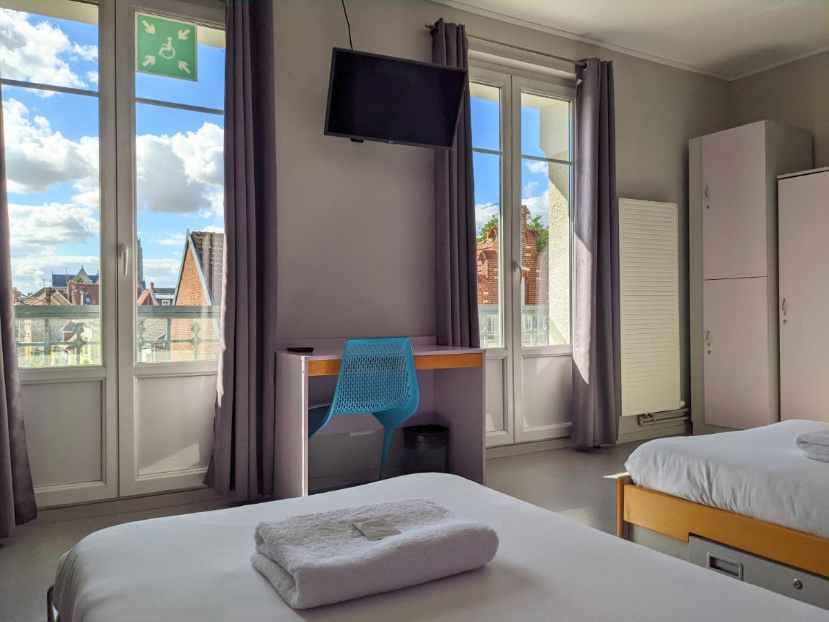 Auberge Des Remparts Peronne  Ngoại thất bức ảnh